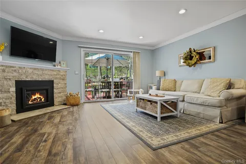 $450,000 | 502 Essex Court, Brewster, NY 10509