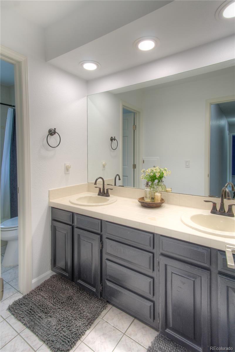 9 Blue Grouse Ridge Road Littleton, CO 80127 - Photo 29 of 50 Gallery Image 29