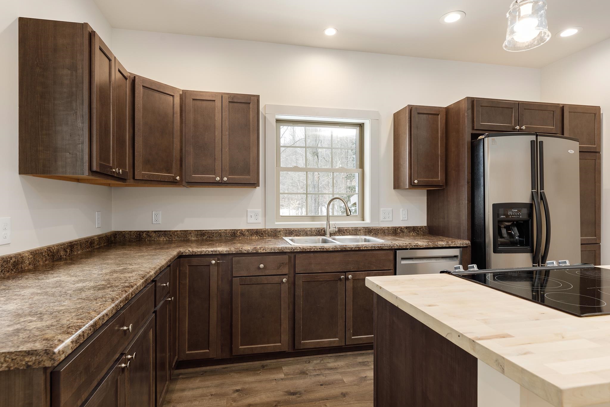 6353 South Bohemian Road Maple City, MI 49664 - Photo 9 of 46 1909362-9.JPG