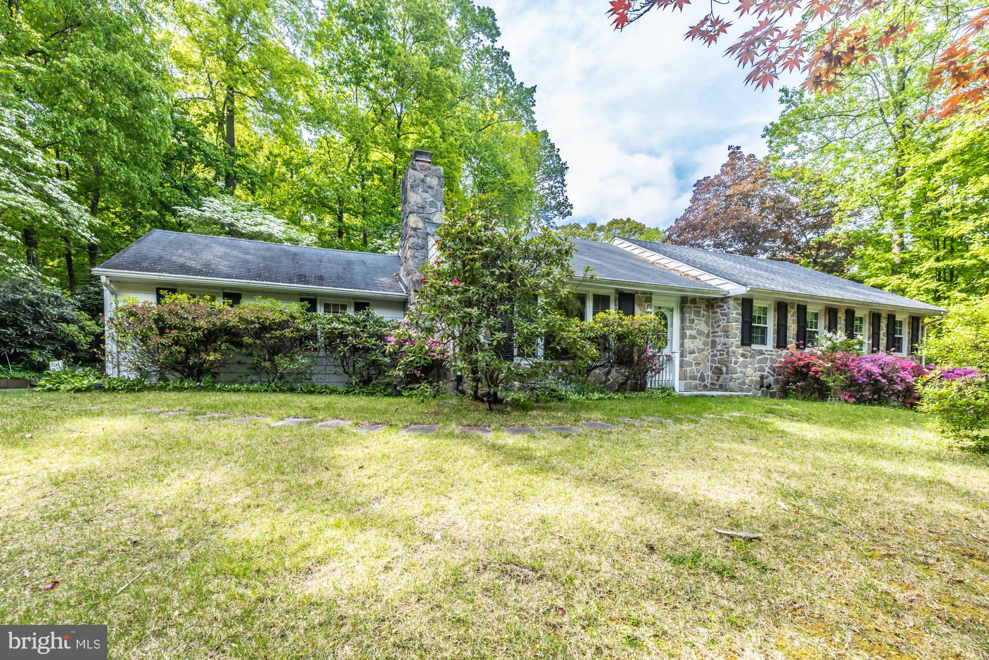 12 South Bryn Mawr Pl  