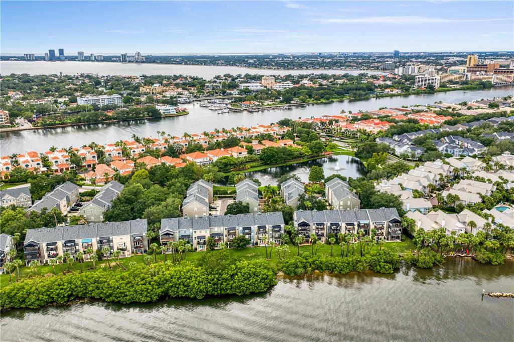 1425 Harbour Walk Road Tampa, FL 33602 - Photo 33 of 45 Gallery Image 33