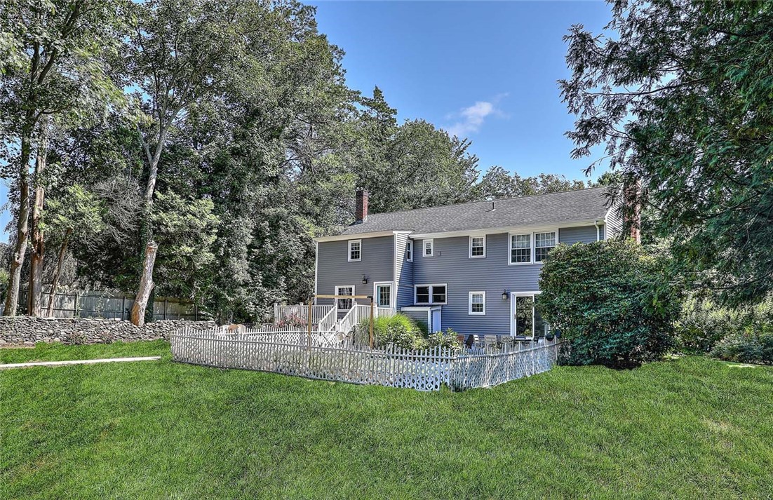 1216 East Main Road Middletown, RI 02842 - Photo 25 of 26