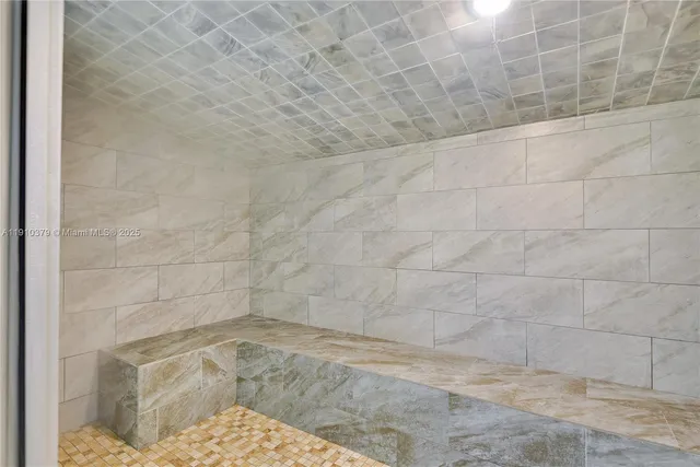 $4,250 | 231 Riverside Drive, Unit 510, Daytona Beach, FL 32117