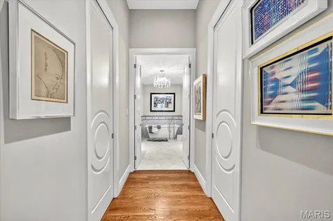 $1,750,000 | 295 Meadowbrook Country Club Way, Ballwin, MO 63011