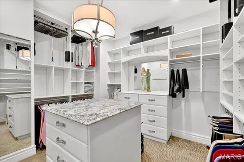 $1,750,000 | 295 Meadowbrook Country Club Way, Ballwin, MO 63011