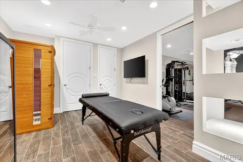 $1,750,000 | 295 Meadowbrook Country Club Way, Ballwin, MO 63011