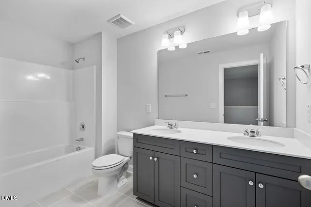 $1,725 | 520 Eversden Drive, Zebulon, NC 27597