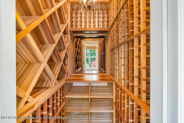 a view of an entryway