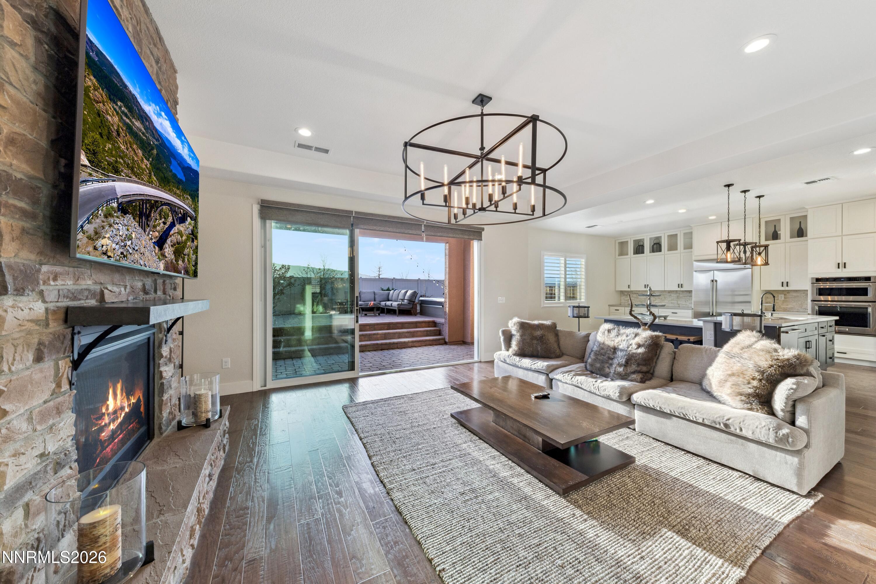 9809 Dyevera Lane Reno, NV 89521 - Photo 6 of 30 5b