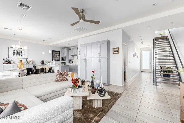 $700,000 | 2740 East Roma Avenue, Phoenix, AZ 85016