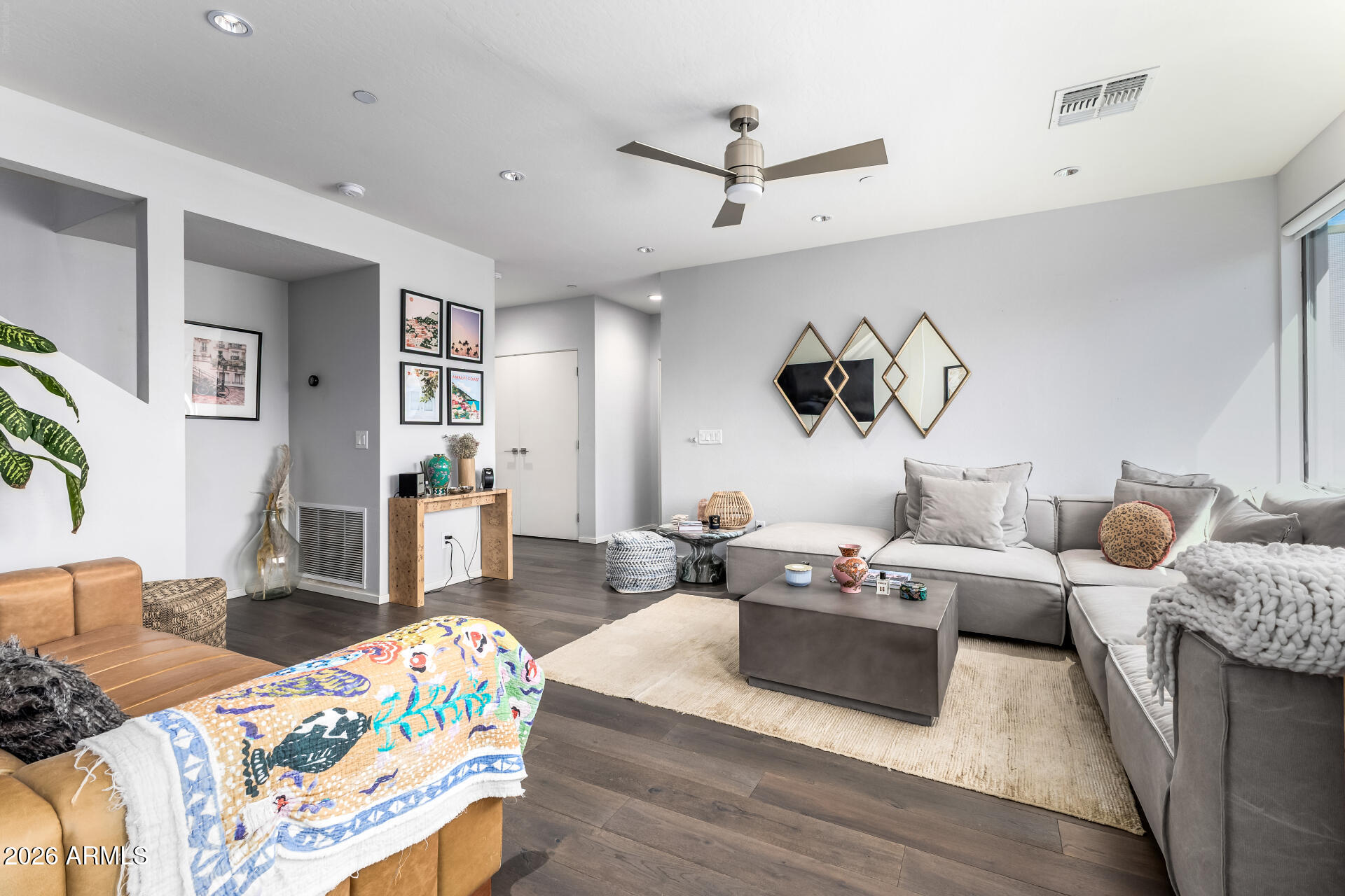 2740 East Roma Avenue Phoenix, AZ 85016 - Photo 15 of 55 14 - Roma