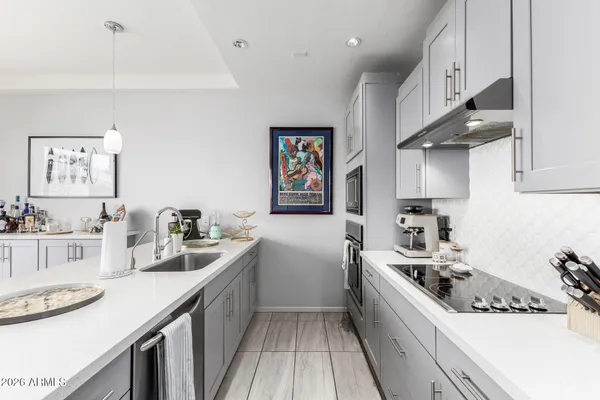 $700,000 | 2740 East Roma Avenue, Phoenix, AZ 85016