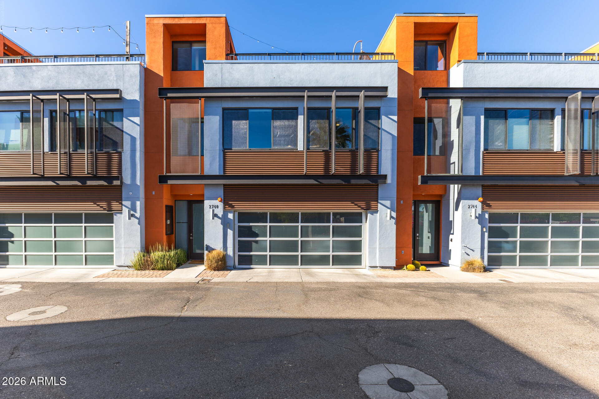 2740 East Roma Avenue Phoenix, AZ 85016 - Photo 3 of 55 02 - Roma