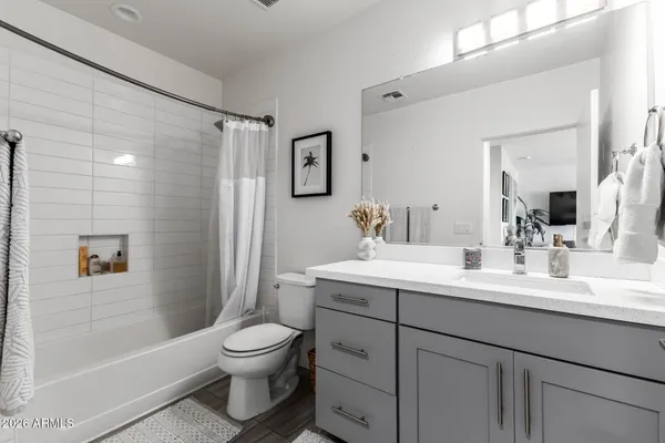 $700,000 | 2740 East Roma Avenue, Phoenix, AZ 85016