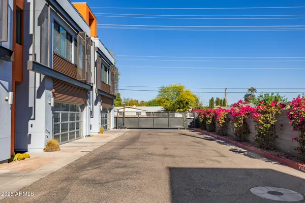 $700,000 | 2740 East Roma Avenue, Phoenix, AZ 85016