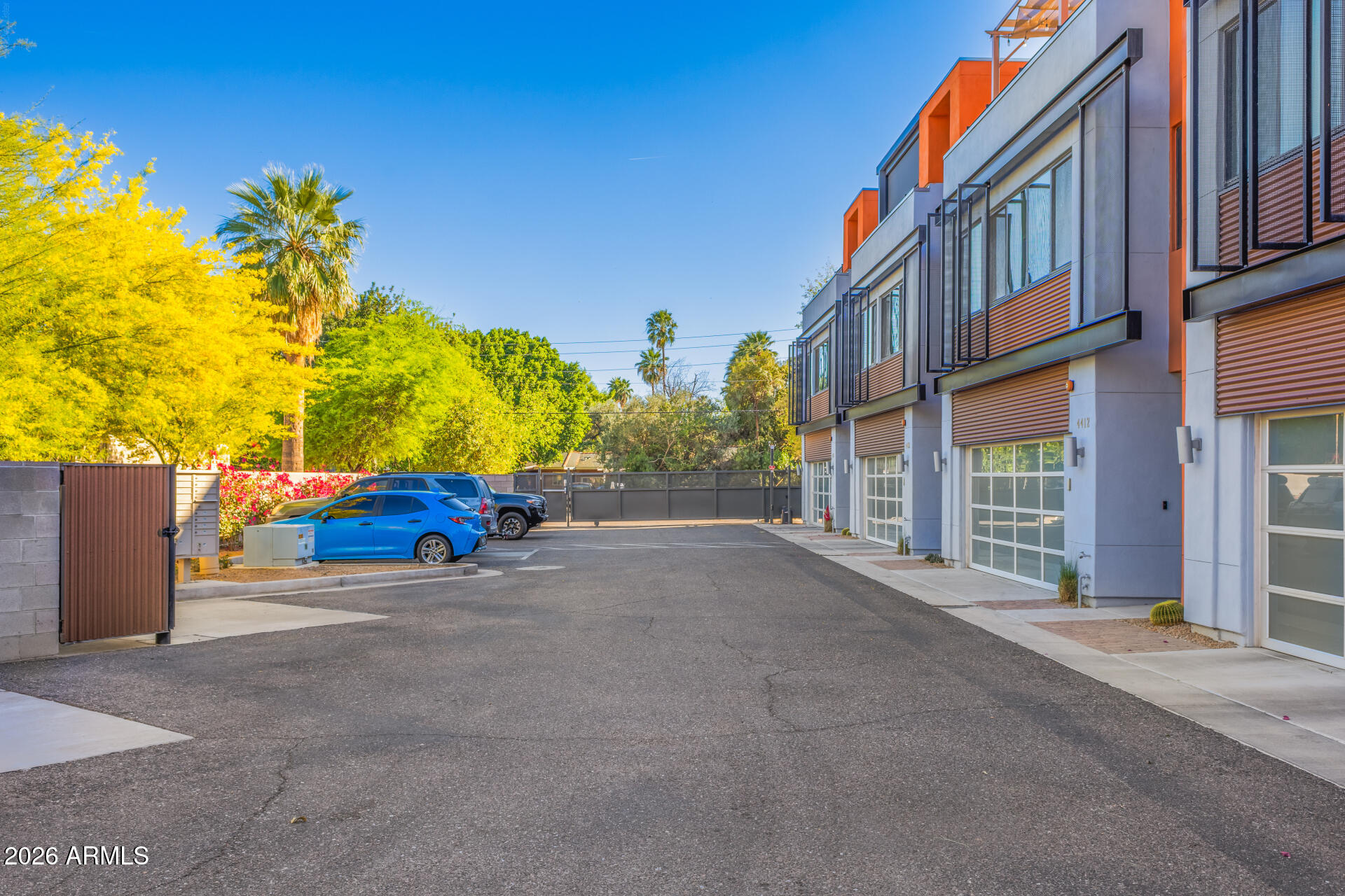 2740 East Roma Avenue Phoenix, AZ 85016 - Photo 7 of 55 06 - Roma