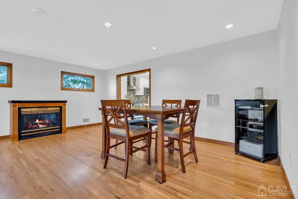 663 Ridge Road Monmouth Junction, NJ 08852 - Photo 8 of 36 Gallery Image 8