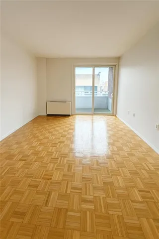 $779,000 | 40 Oceana Drive West, Unit 2B | Brighton Beach