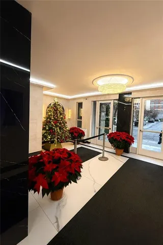 $779,000 | 40 Oceana Drive West, Unit 2B | Brighton Beach