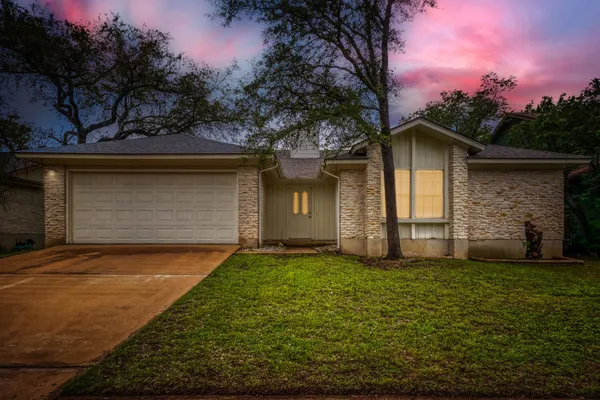 $2,350 | 11922 Meadowfire Drive, Austin, TX 78758