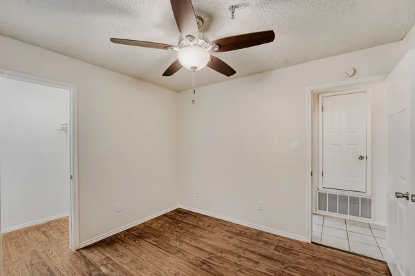 $2,350 | 11922 Meadowfire Drive, Austin, TX 78758