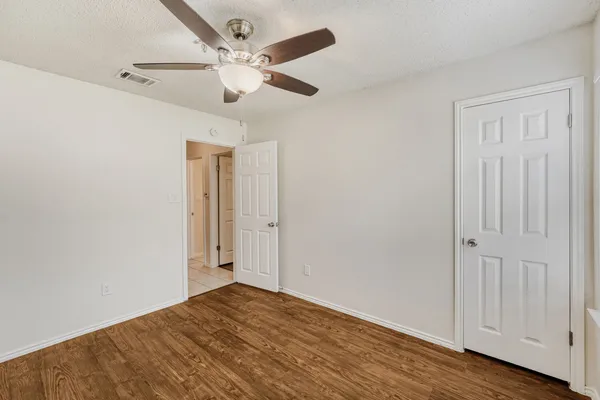 $2,350 | 11922 Meadowfire Drive, Austin, TX 78758