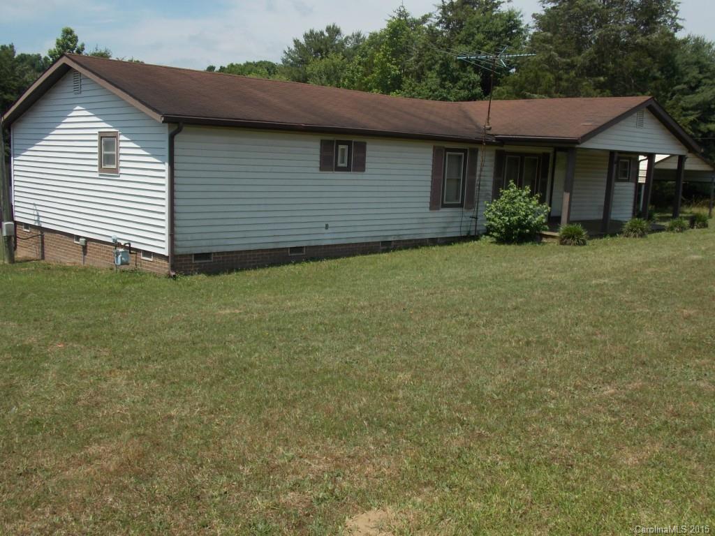 1325 Burrell Road Clover, SC 29710 - Photo 5 of 17 Gallery Image 5