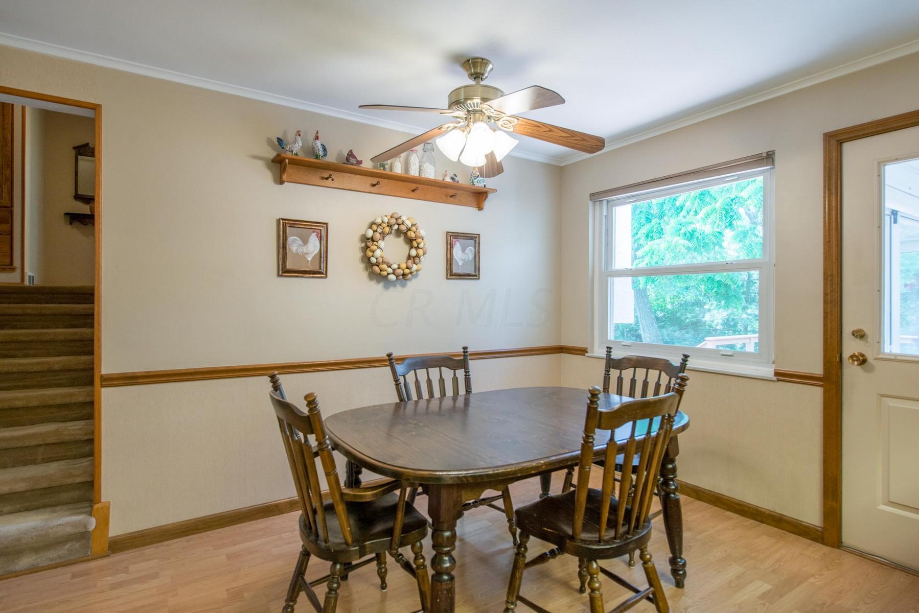 2465 Lytham Road Upper Arlington, OH 43220 - Photo 12 of 50