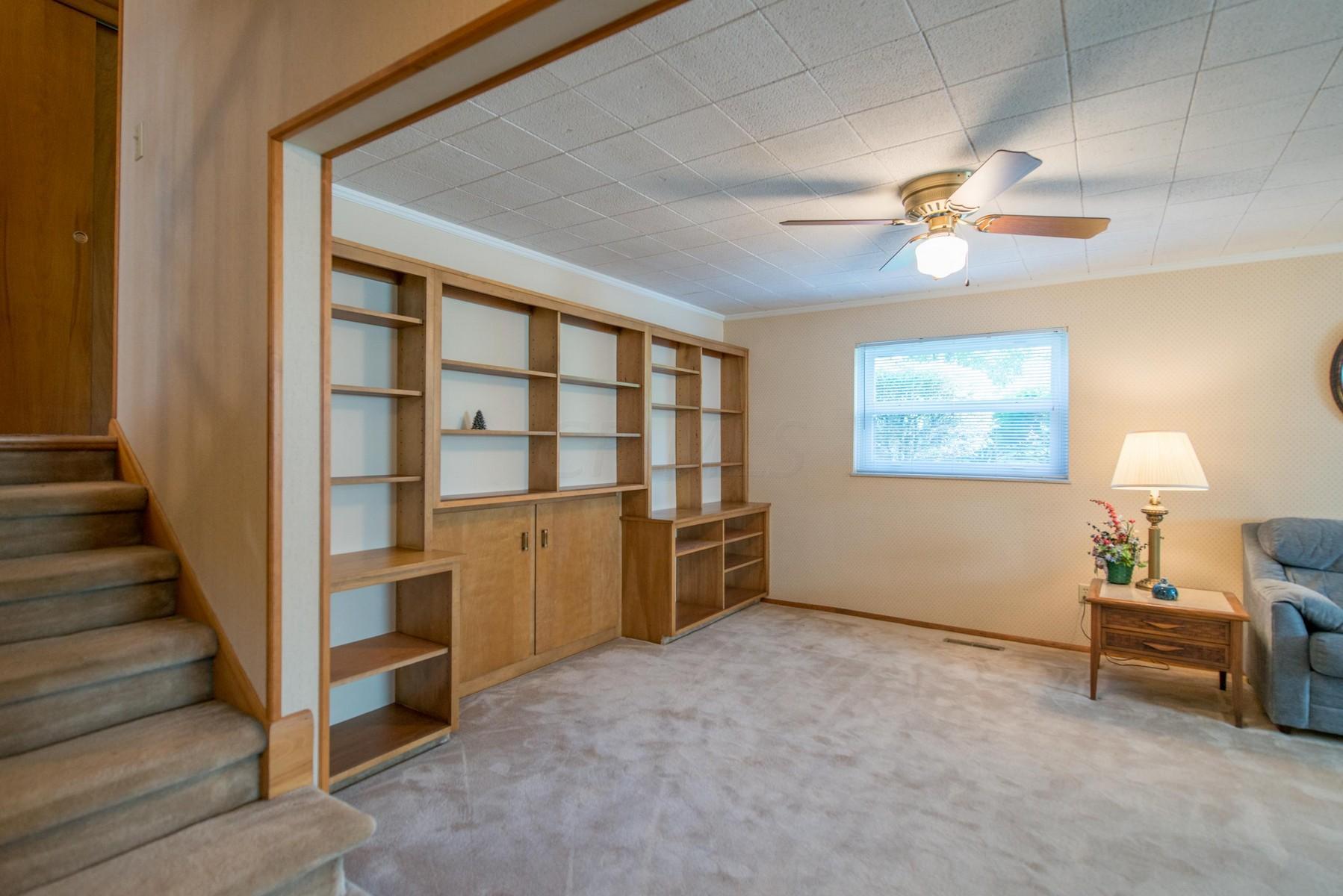 2465 Lytham Road Upper Arlington, OH 43220 - Photo 27 of 50