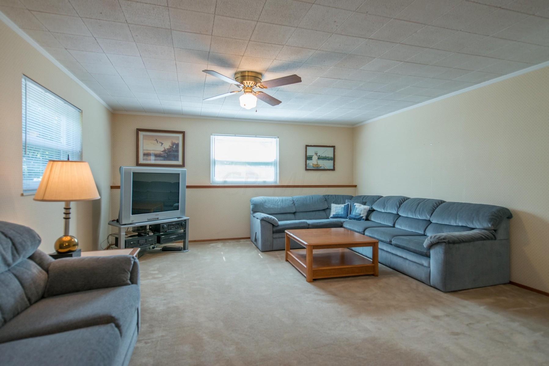 2465 Lytham Road Upper Arlington, OH 43220 - Photo 29 of 50