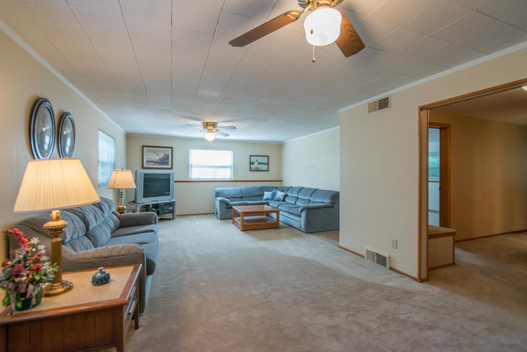 2465 Lytham Road Upper Arlington, OH 43220 - Photo 31 of 50