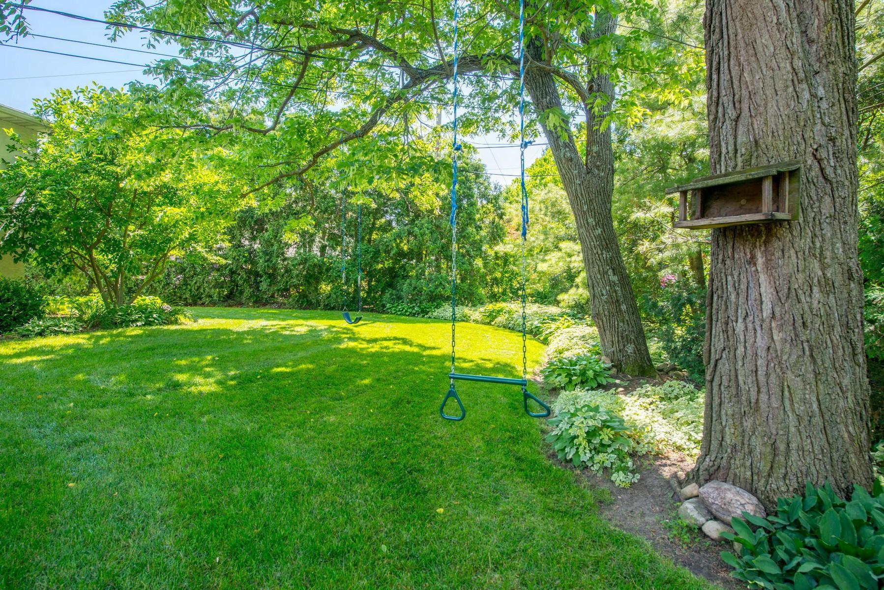 2465 Lytham Road Upper Arlington, OH 43220 - Photo 48 of 50