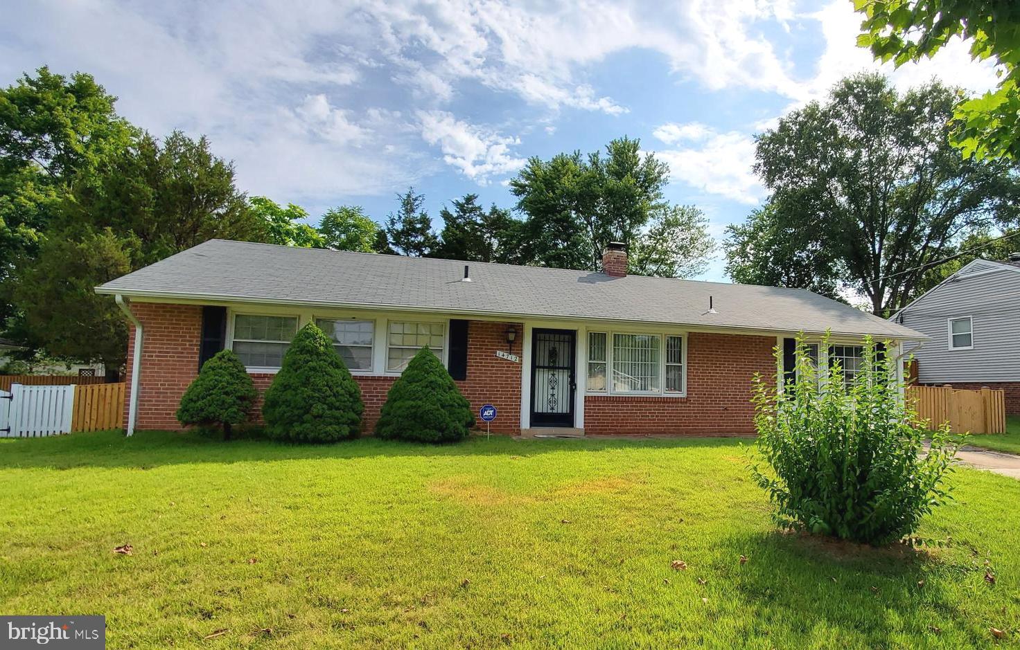 14712 Braddock Road Centreville, VA 20120 - Photo 1 of 34 Gallery Image 1