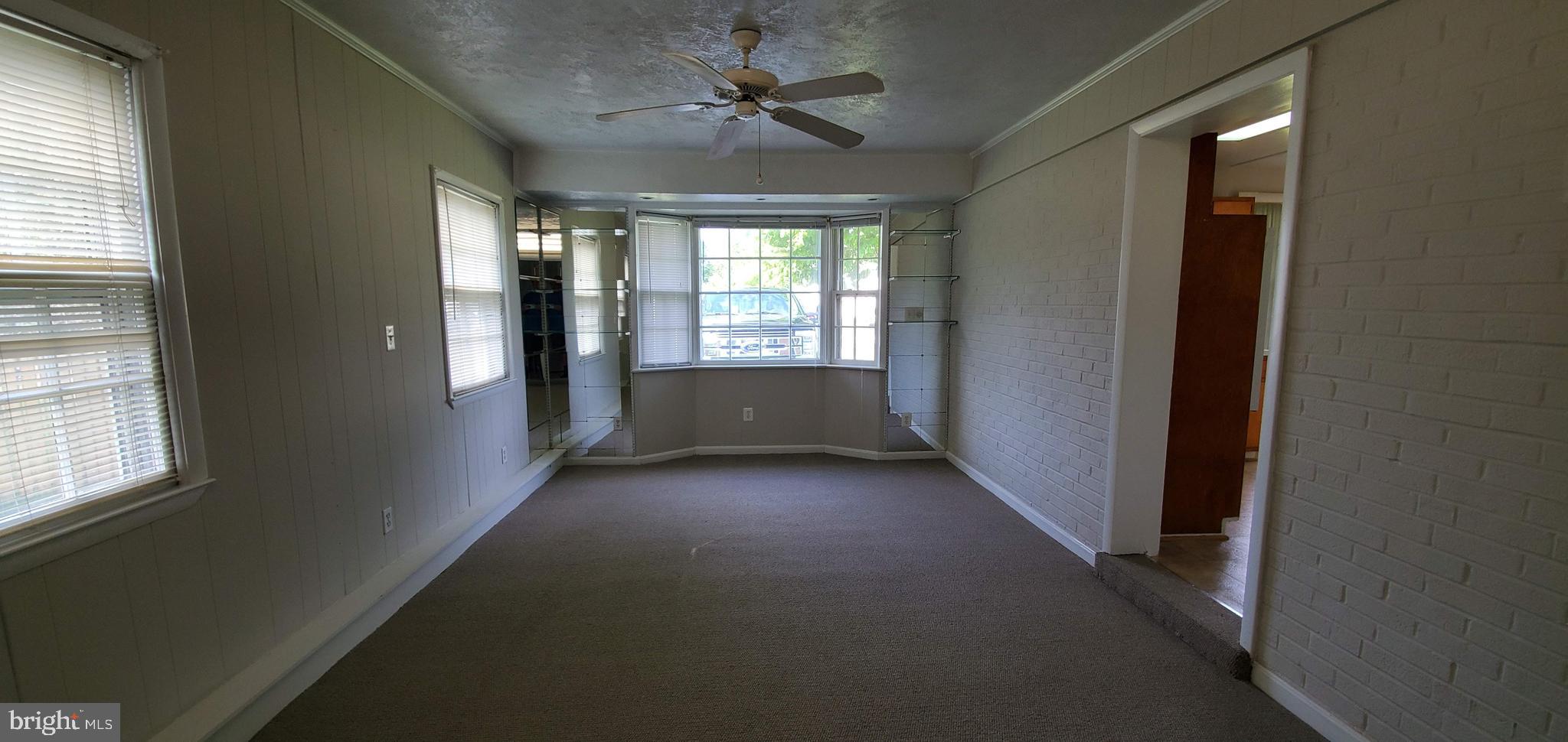 14712 Braddock Road Centreville, VA 20120 - Photo 14 of 34 Gallery Image 14
