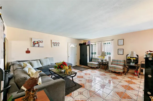 $2,195,000 | 1425 Cedar Avenue, Long Beach, CA 90813