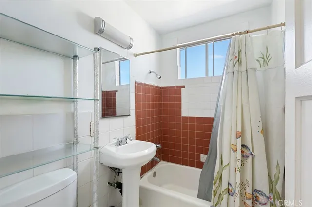 $2,195,000 | 1425 Cedar Avenue, Long Beach, CA 90813