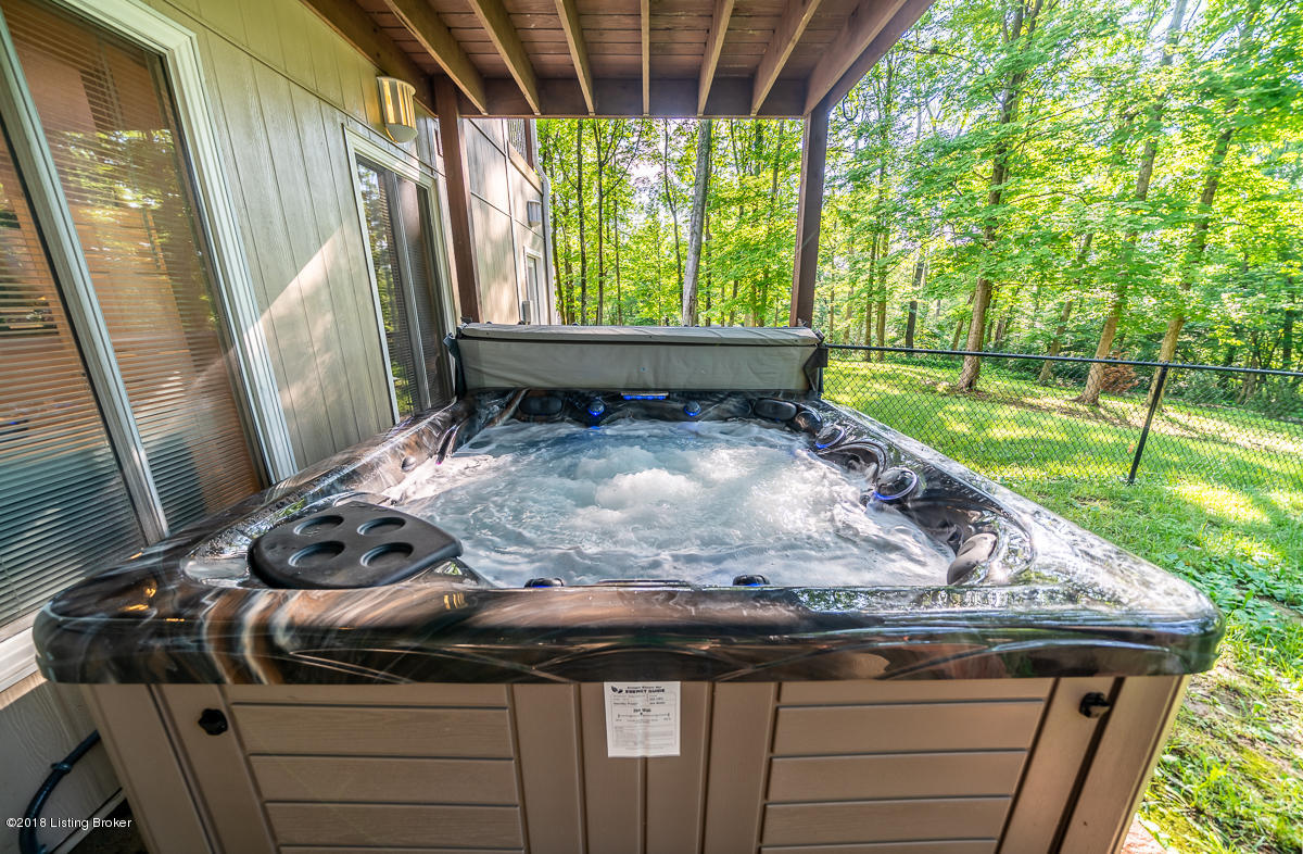 3813 Briar Ridge Road La Grange, KY 40031 - Photo 5 of 57 NEW HOT TUB