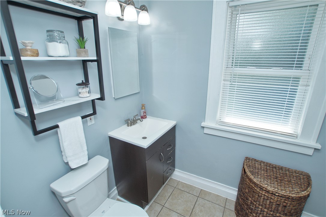 1360 Sunset Road Cleveland, OH 44124 - Photo 16 of 22