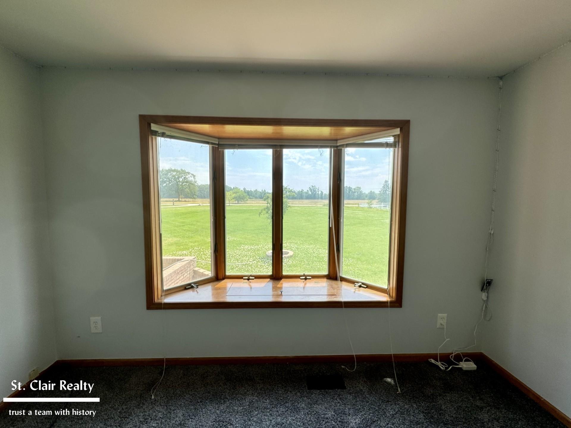 9300 Springborn Road Casco, MI 48064 - Photo 15 of 24 50146615-b201a6ef-e7db-4d93-82af-f1dcf473c00a.JPG