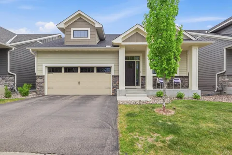 $750,000 | 16383 Glory Lane, Eden Prairie, MN 55347