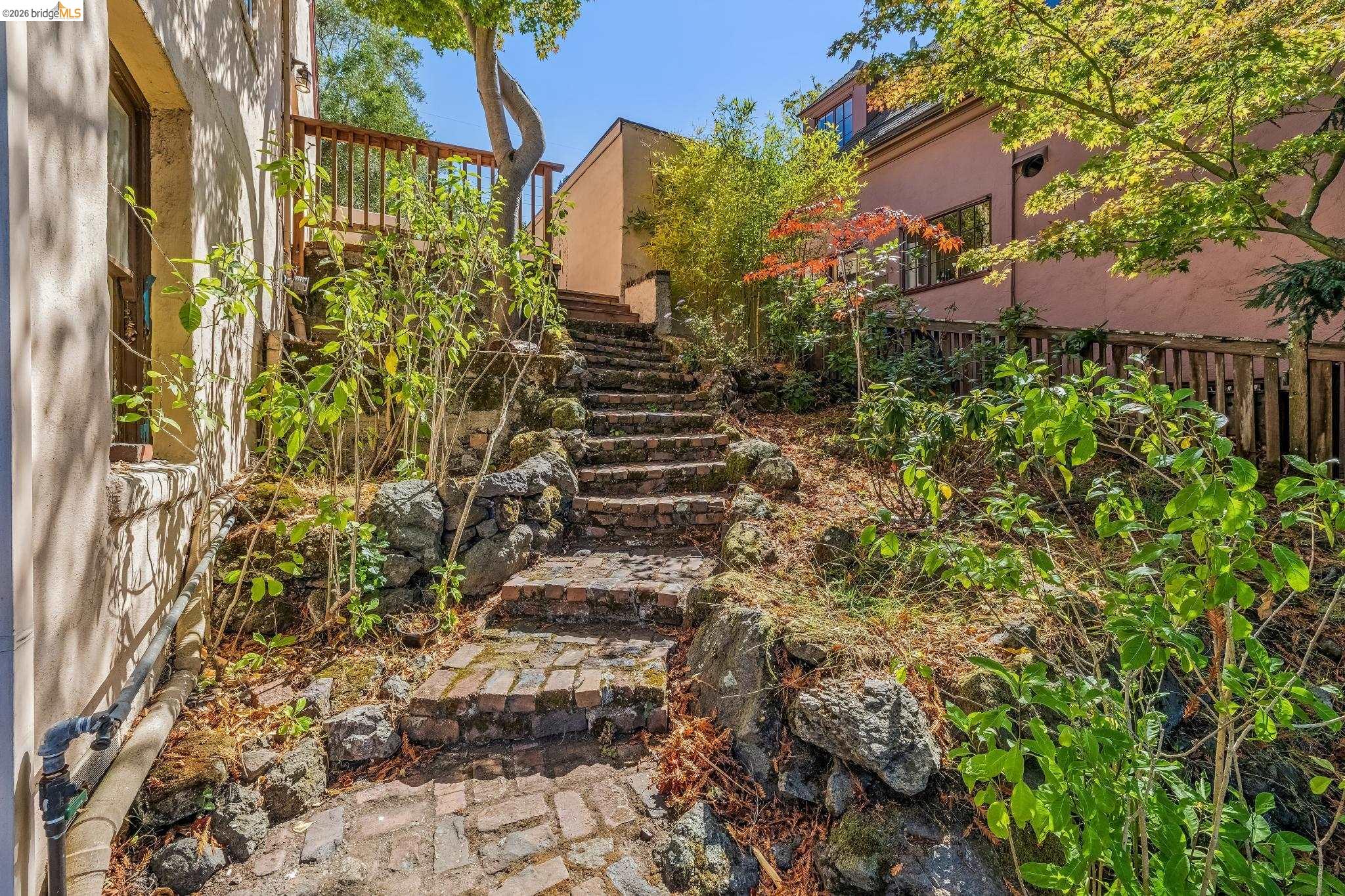 1466 Scenic Avenue Berkeley, CA 94708 - Photo 30 of 41 Gallery Image 30