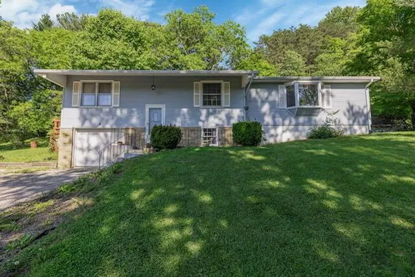 $249,900 | 13388 Eagle Drive, Rockbridge, OH 43149