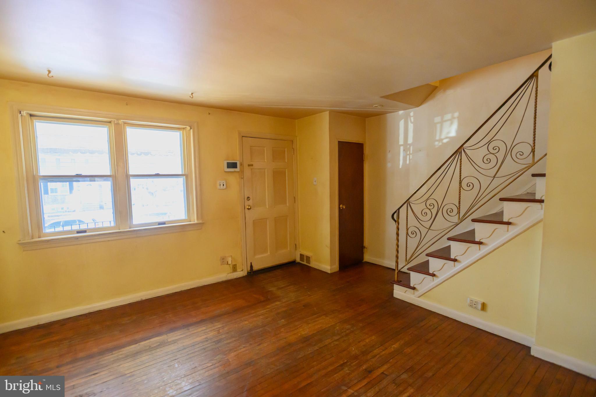 127 Sherbrook Boulevard Upper Darby, PA 19082 - Photo 4 of 24 a view of an entryway with wooden floor