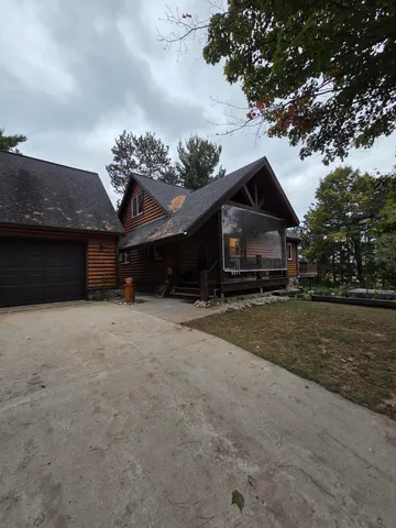 $390,000 | 18783 Butwell Road, Bear Lake, MI 49614