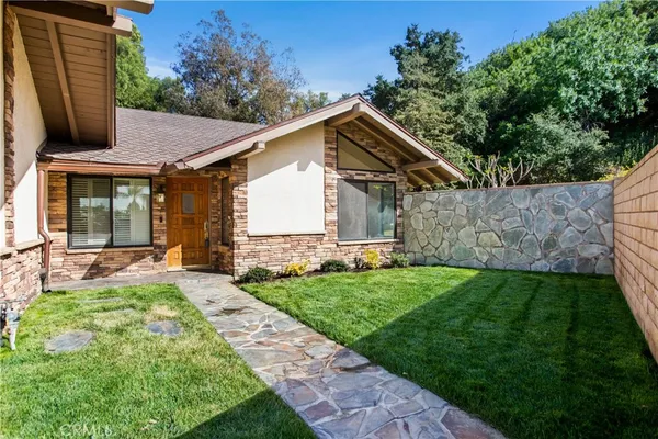 $1,215,000 | 1475 Paseo Maravilla, San Dimas, CA 91773