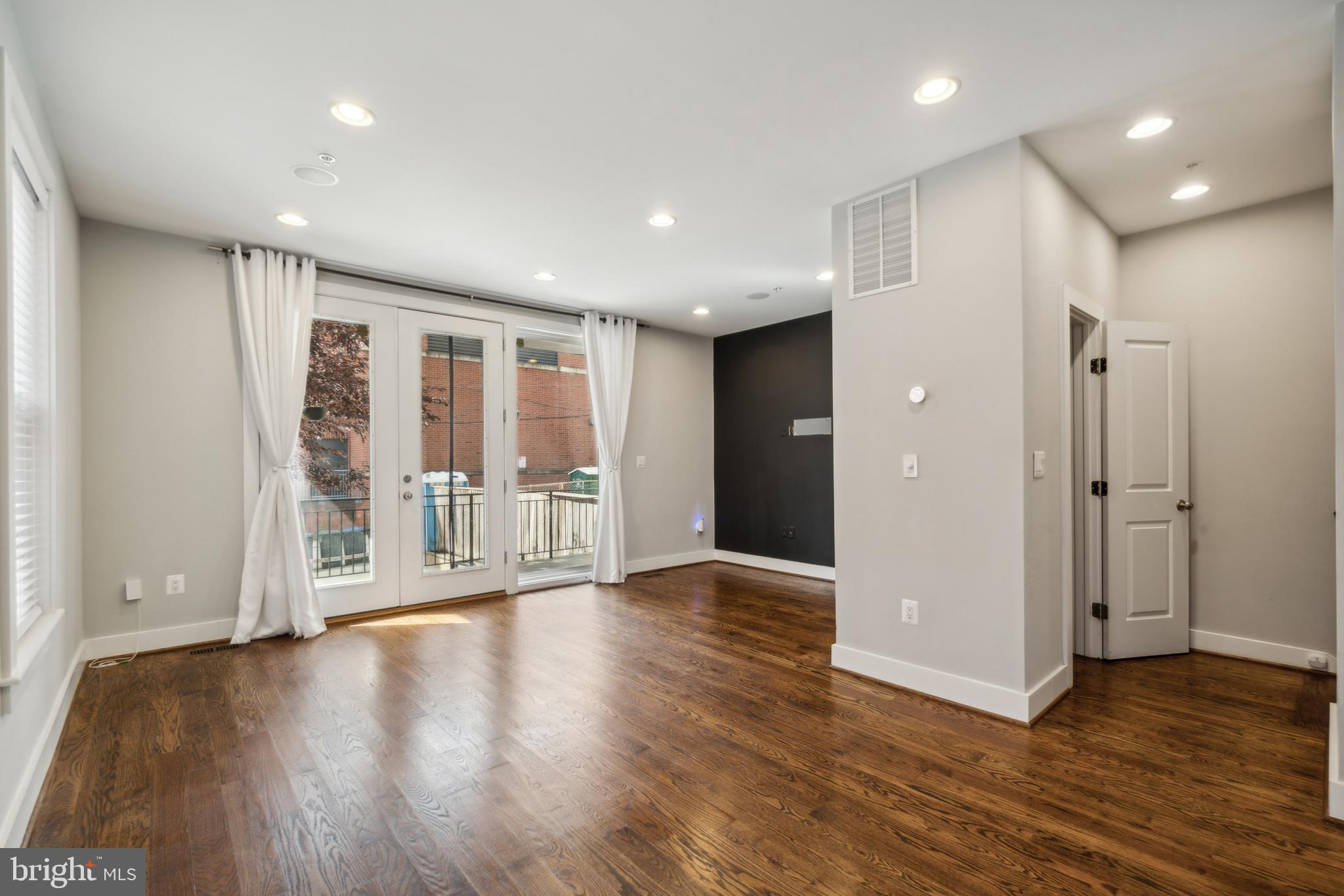 315 I Street Northeast, Unit 1 Washington, DC 20002 - Photo 16 of 28