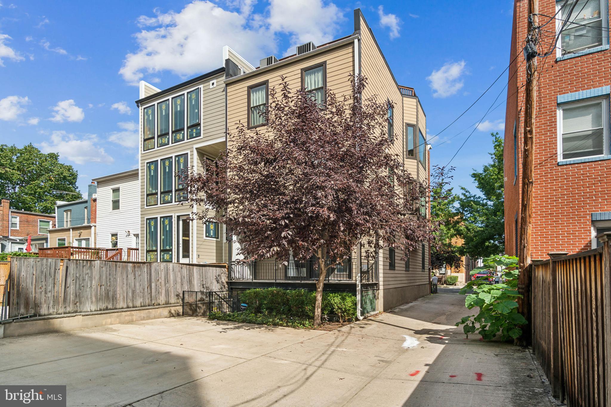 315 I Street Northeast, Unit 1 Washington, DC 20002 - Photo 19 of 28
