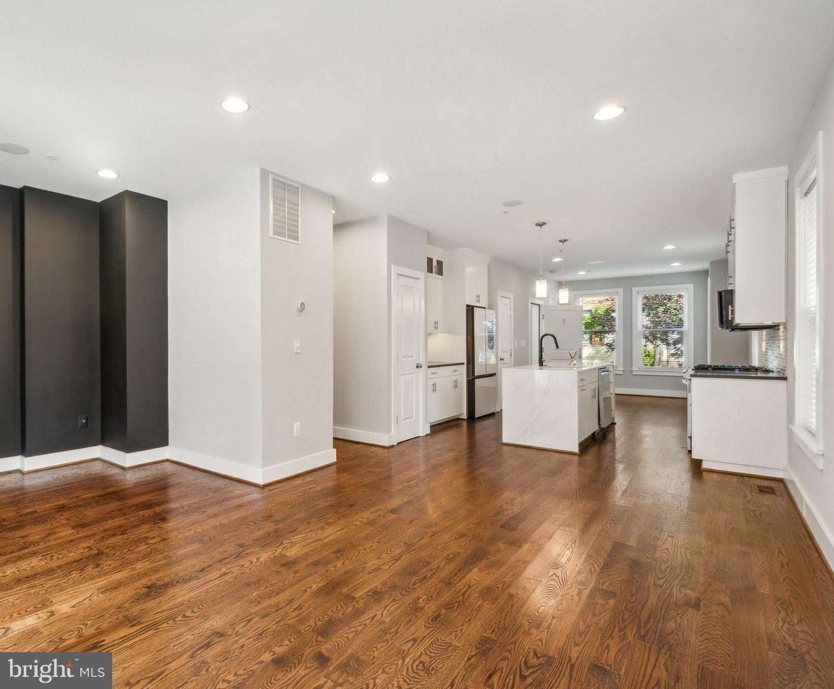 315 I Street Northeast, Unit 1 Washington, DC 20002 - Photo 7 of 28