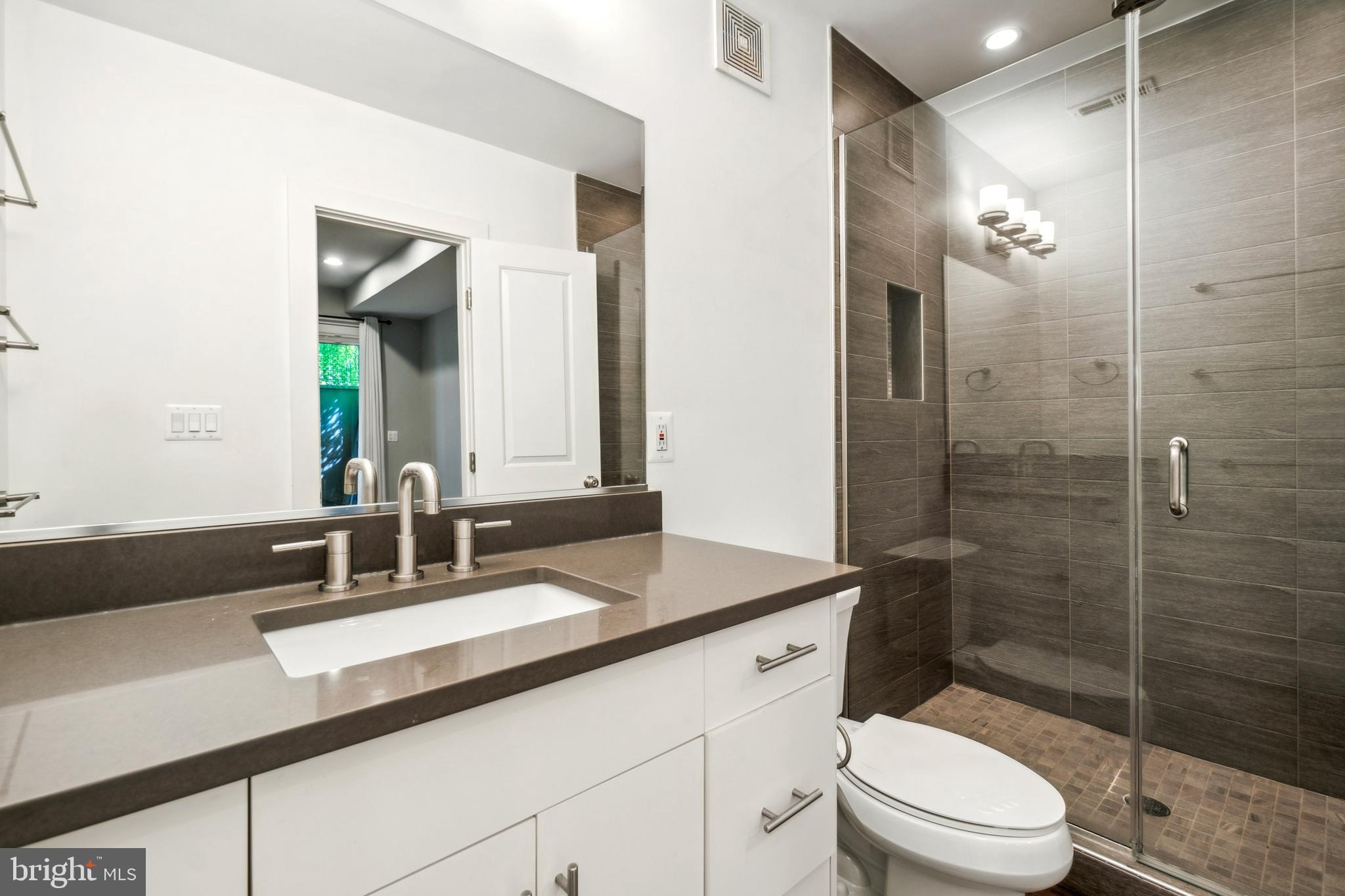 315 I Street Northeast, Unit 1 Washington, DC 20002 - Photo 10 of 28