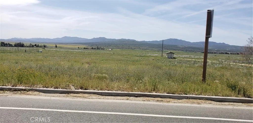 432285 Terwilliger Road Anza, CA 92539 - Photo 2 of 6 a view of a lake view